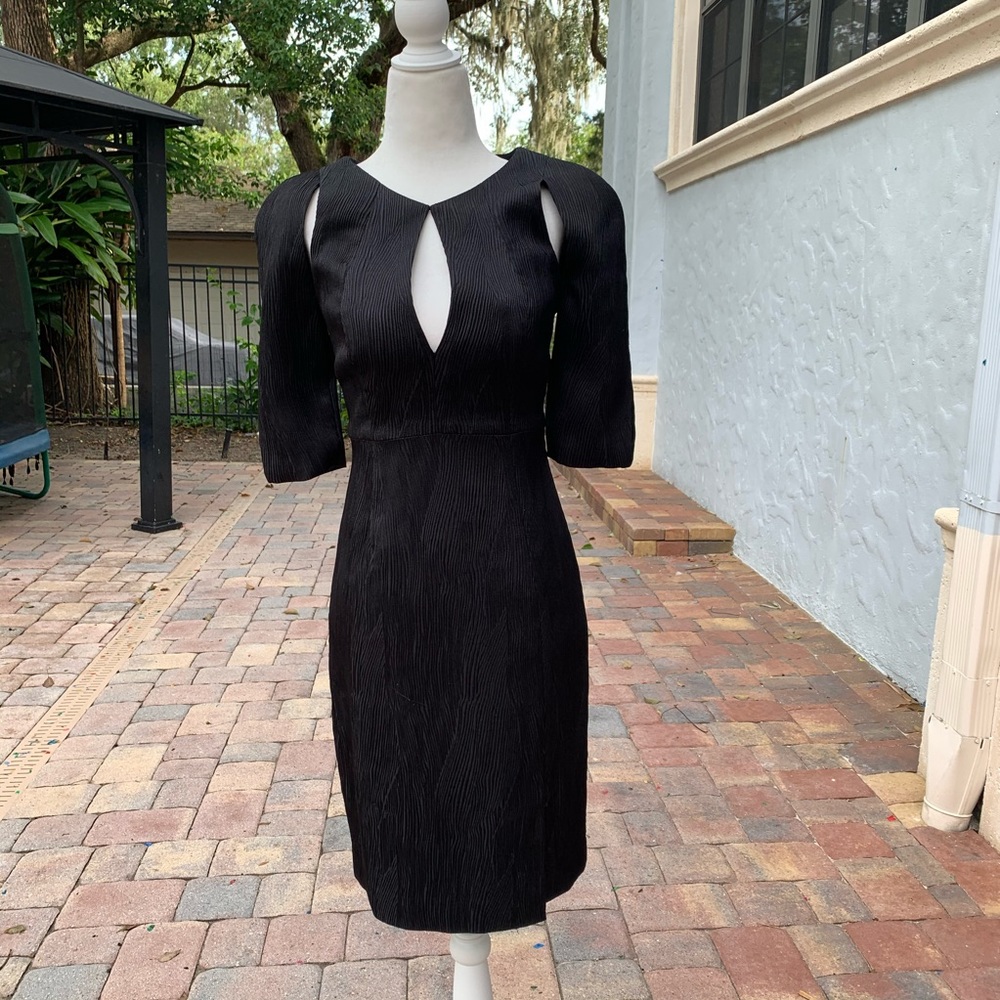 Black Halo Black Eddie Keyhole Cap Sleeve Dress